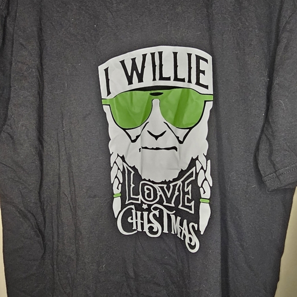 Willie Nelson I Willie Love Chistmas Graphic on Gildan Softstyle Tee Size XL - Picture 3 of 7